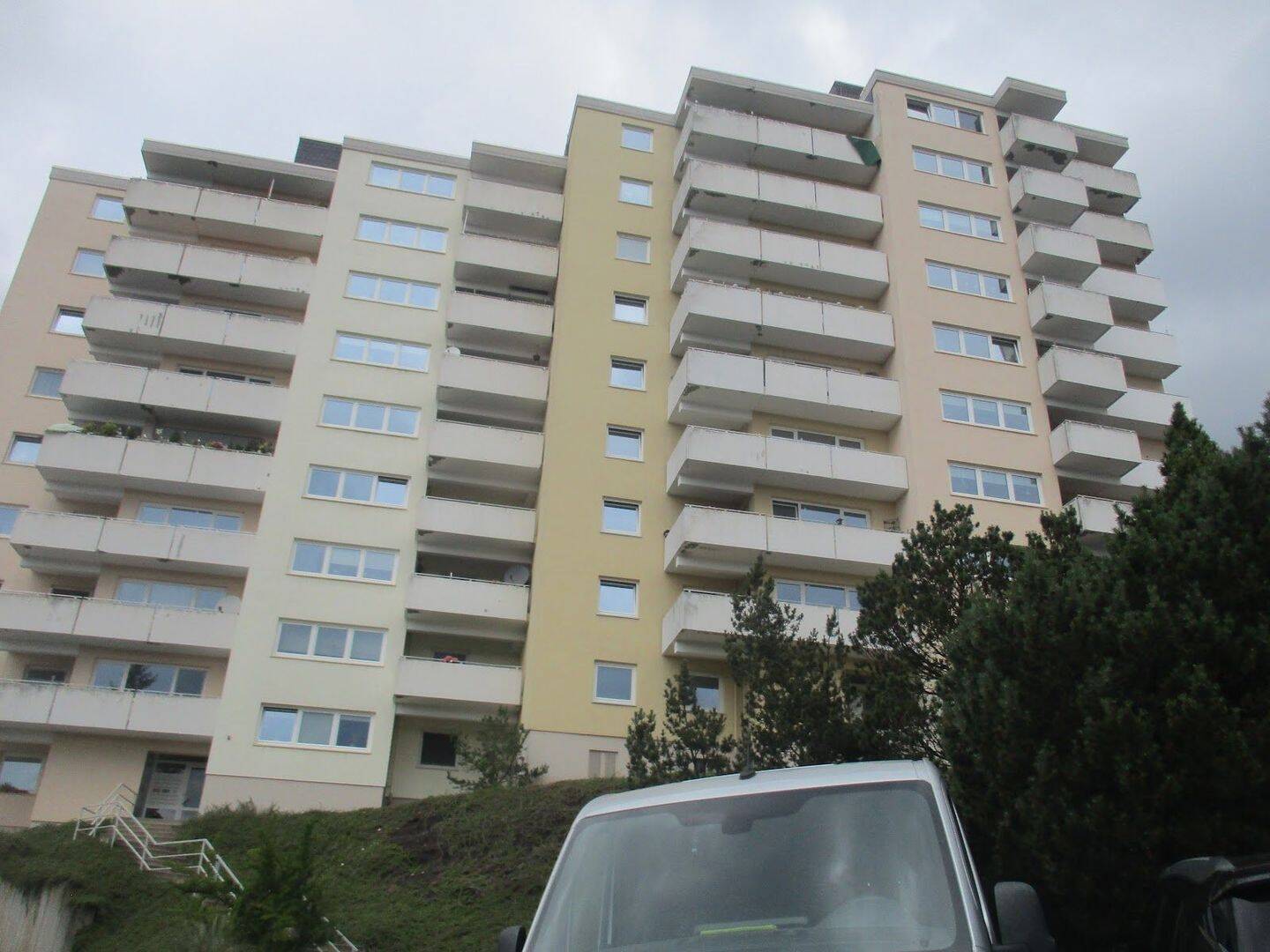 Große 3 bis 4 Zimmer mit Balkon, 1. OG, mit Aufzug, Hemer, Unter dem Asenberg 11, 58675 Hemer