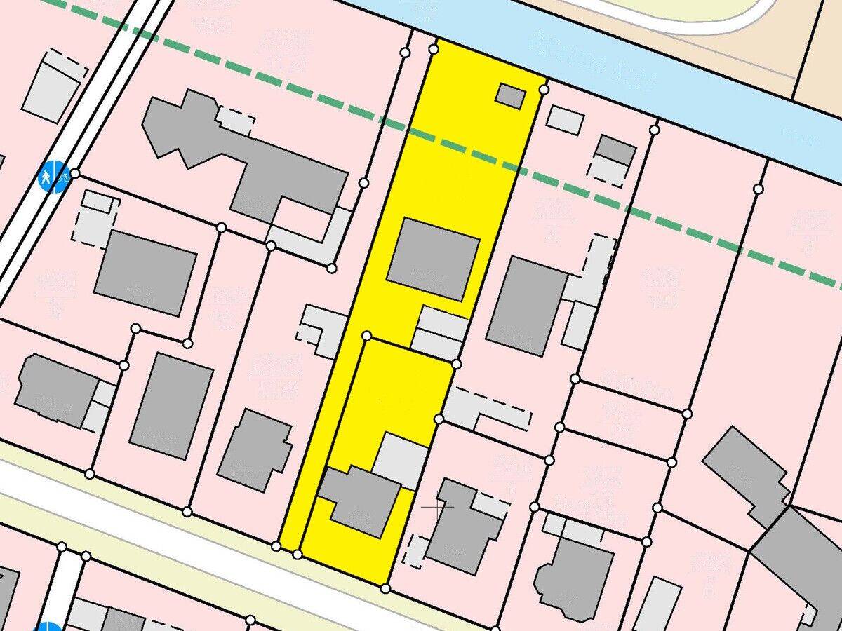 Baugrundstücke mit Altbeständen in bester Unilage!, 26129 Oldenburg (Oldb) (Bloherfelde Innenstadt Wechloy)
