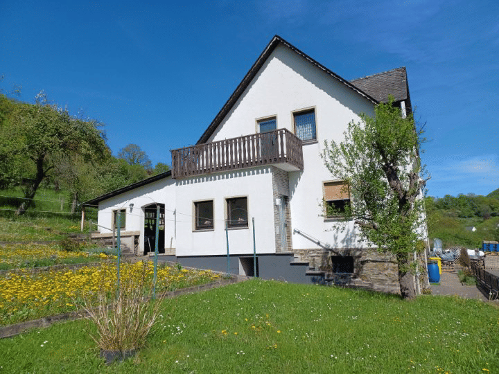 Charmante Doppelhaushalfte mit viel Platz in Dienethal, 56379 Dienethal