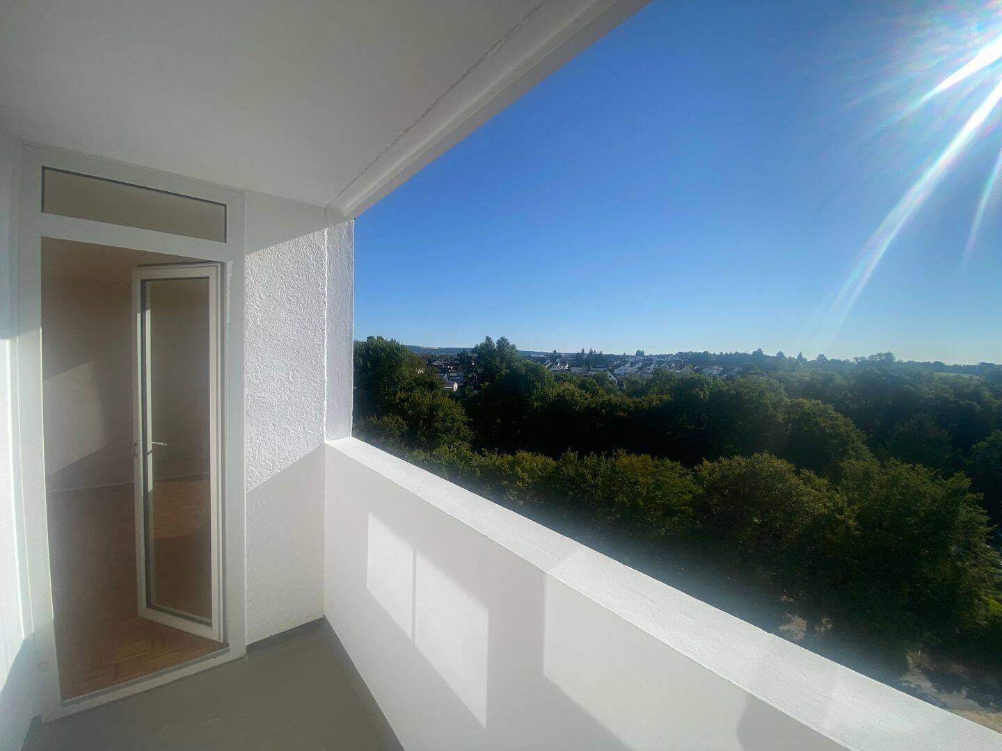WI-Delkenheim I 3 Zimmer, Küche, Bad und Balkon, 65205 Wiesbaden
