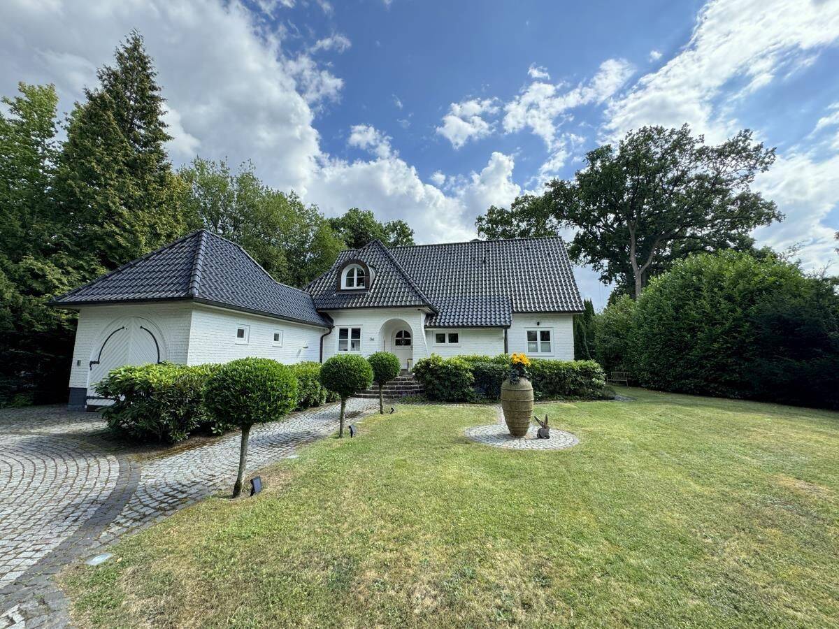 Exklusives Einfamilienhaus in Wellingsbüttel, 22391 Hamburg (Wandsbek)