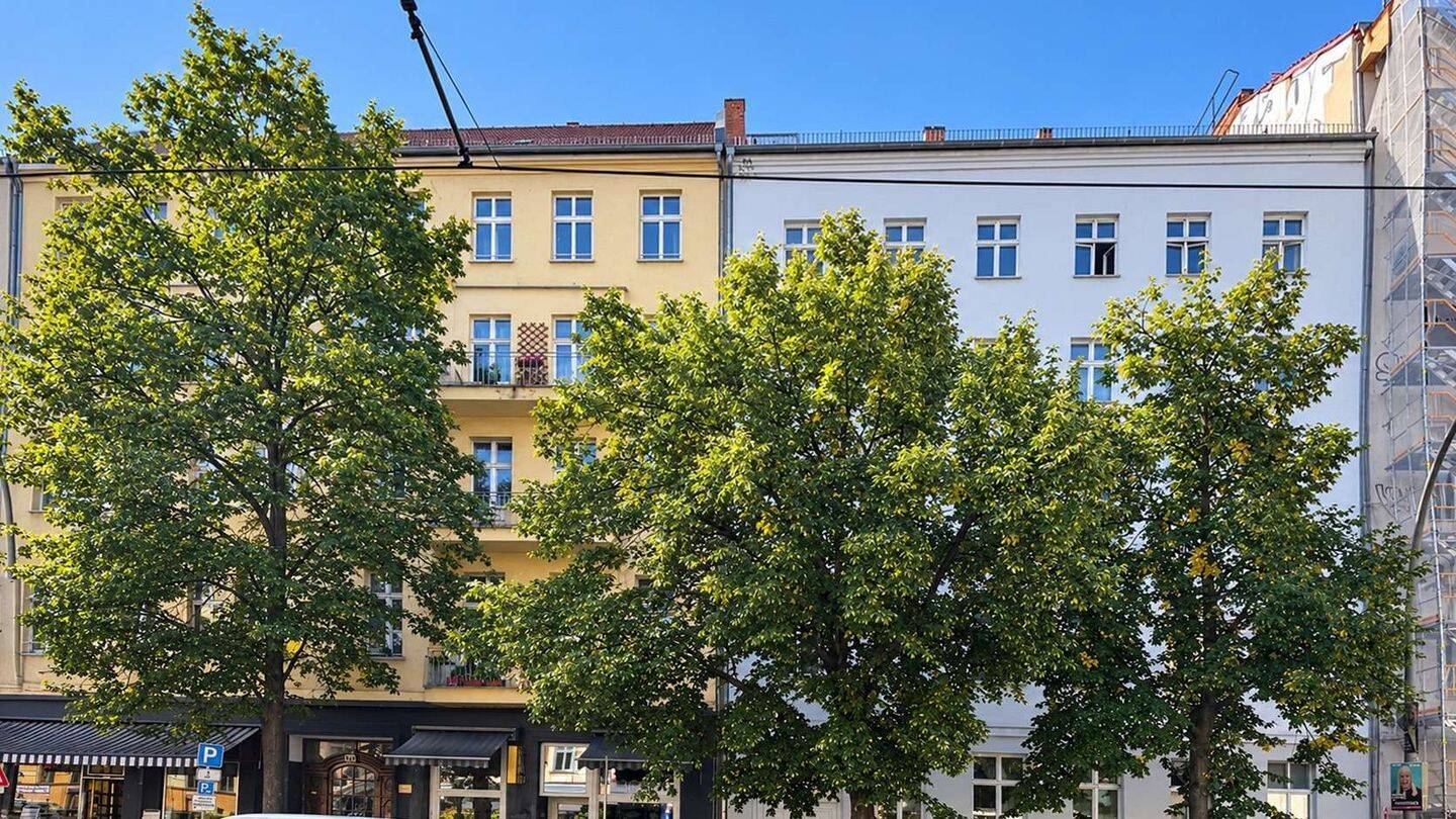 Wohnen am Rosenthaler Platz: Lichtdurchflutete 2-Zimmer Wohnung im Herzen von Mitte, 10119 Berlin (Mitte Prenzlauer Berg)