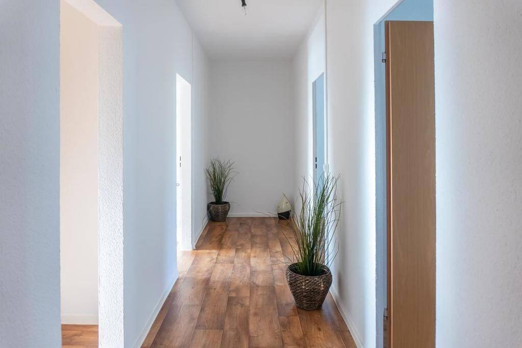 NEU sanierte Familienwohnung mit Balkon, 9123 Chemnitz