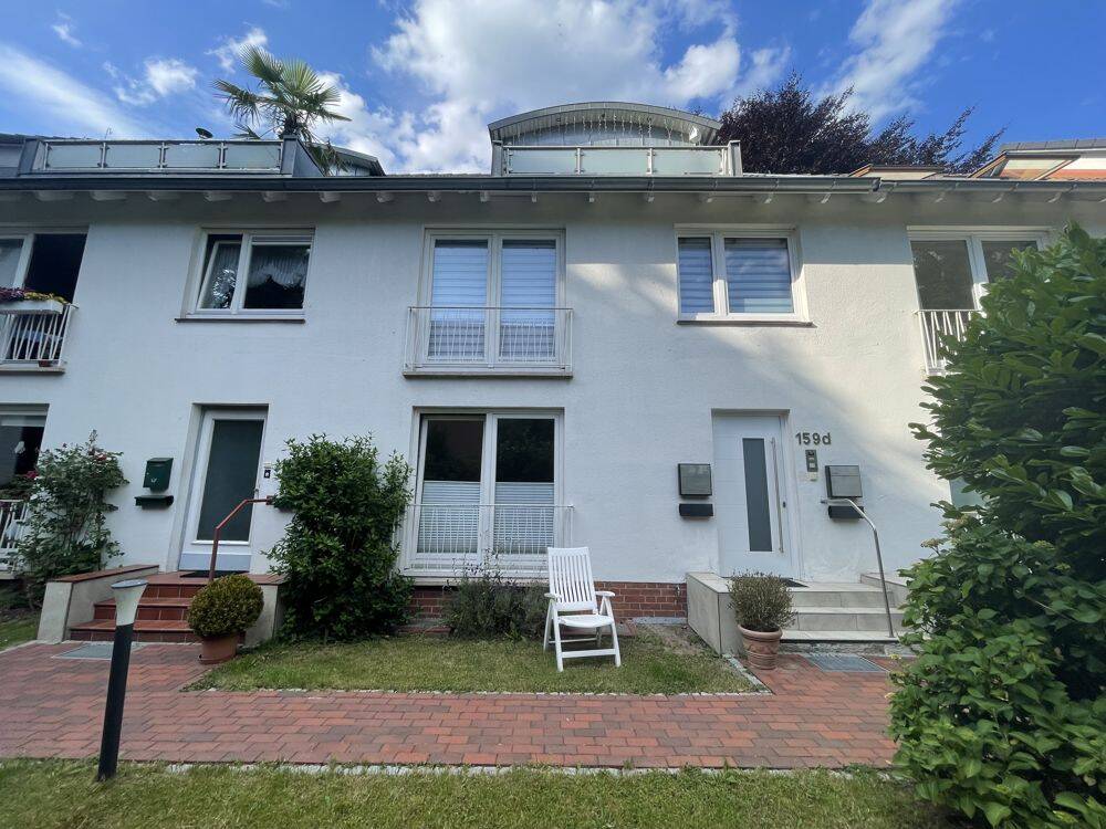 2-Zimmer Erdgeschosswohnung mit kleinem Gartenanteil, 22393 Hamburg (Wandsbek Bramfeld Poppenbüttel Sasel Wellingsbüttel)