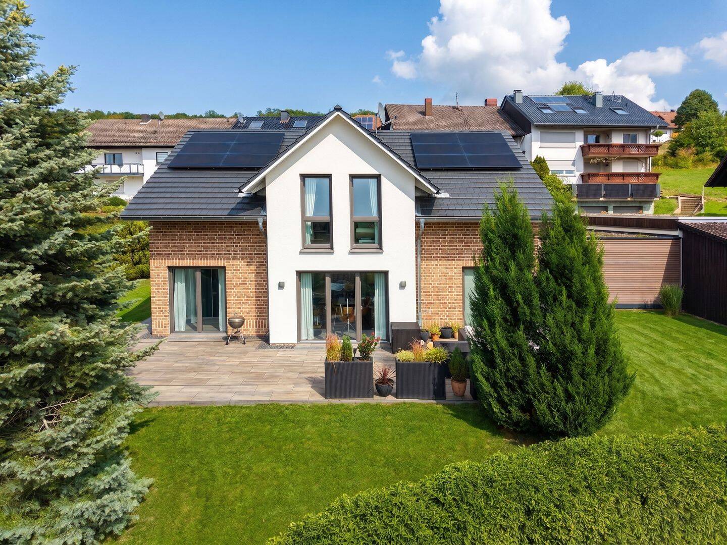 Exklusives und neuwertiges Viebrock-Haus in Weibersbrunn mit herrlichem Panorama!, 63879 Weibersbrunn