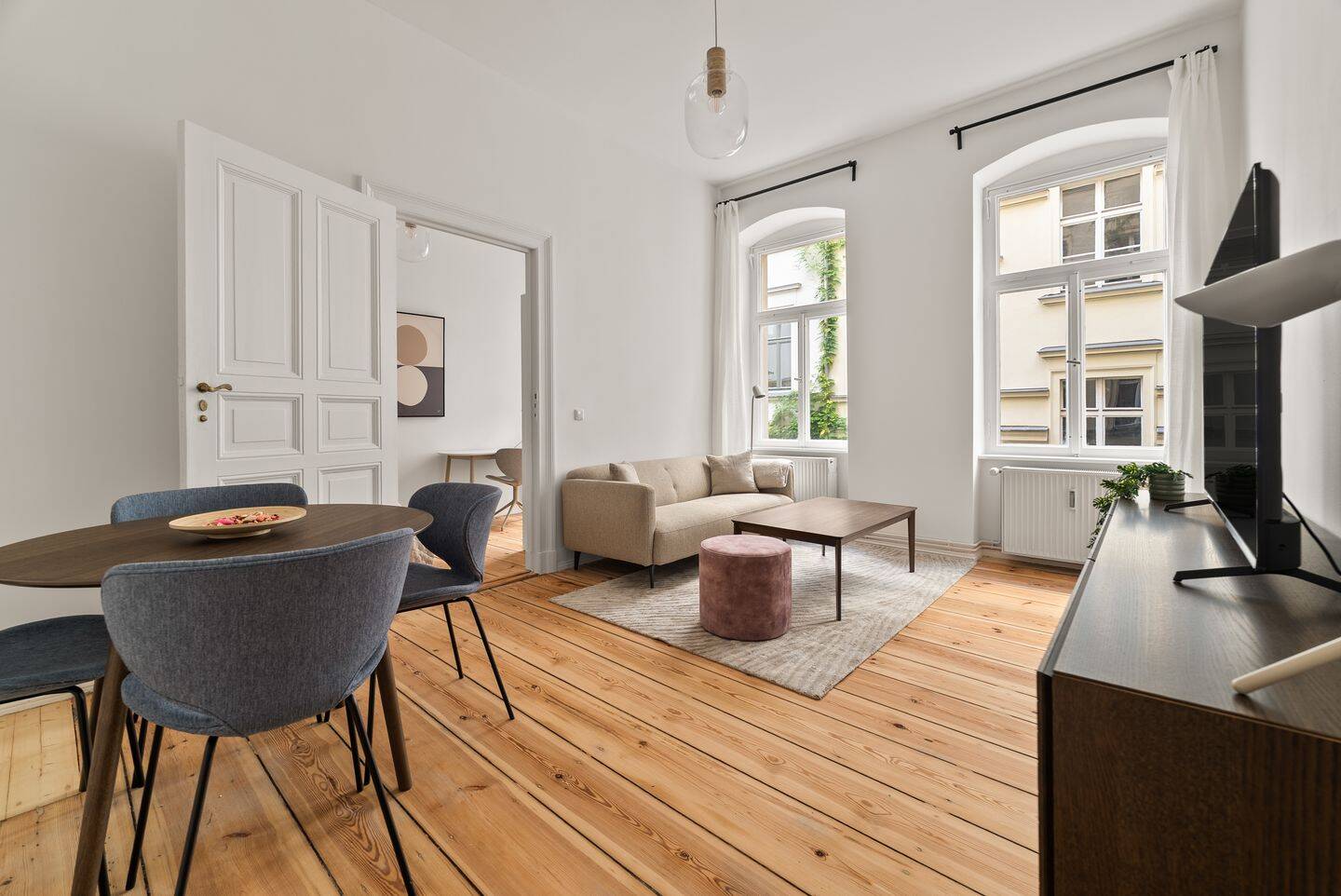2-Zimmer-Designerwohnung mit hochwertiger Einrichtung in Mitte – voll möbliert, 10117 Berlin (Mitte)