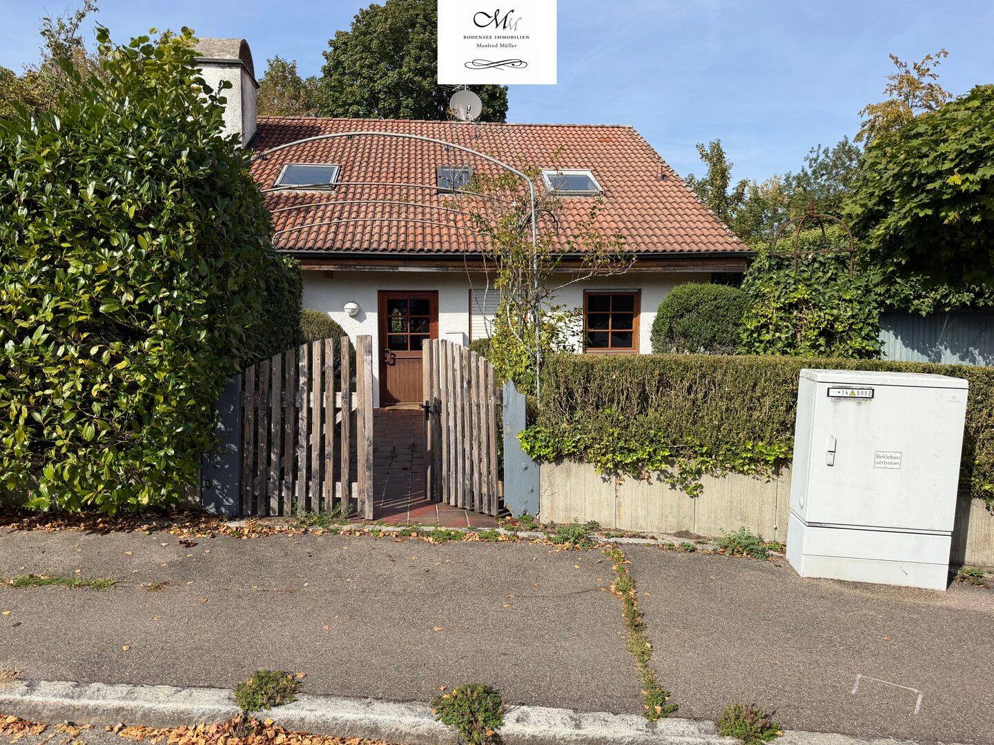 Ein Paradies für Gartenliebhaber – großzügiges Einfamilienhaus mit viel Potenzial und großem Garten, 88048 Friedrichshafen