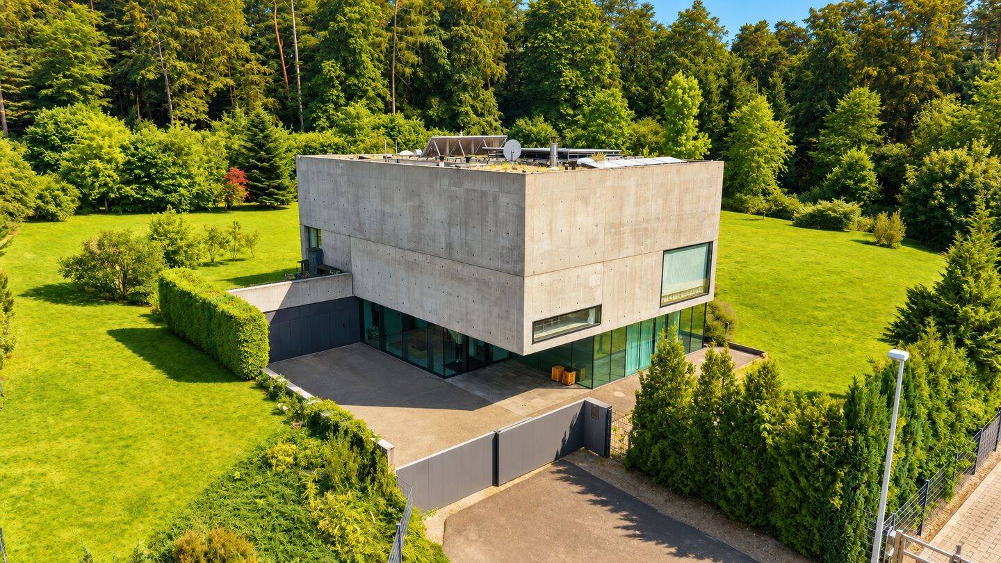 Monolithischer Sichtbeton-Wohntraum direkt am Waldrand!, 67705 Trippstadt