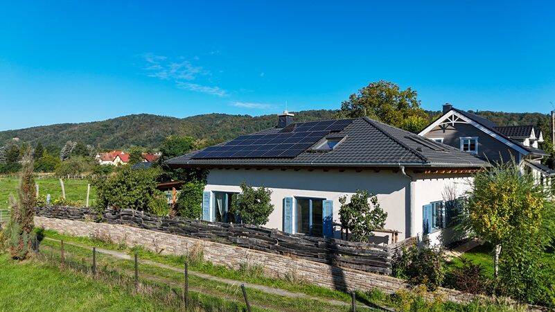 Eine Hommage an die Wohnkunst!  Architektonische Eleganz auf ca. 171m² Wfl. l BJ 2019 l A+, 1796 Pirna
