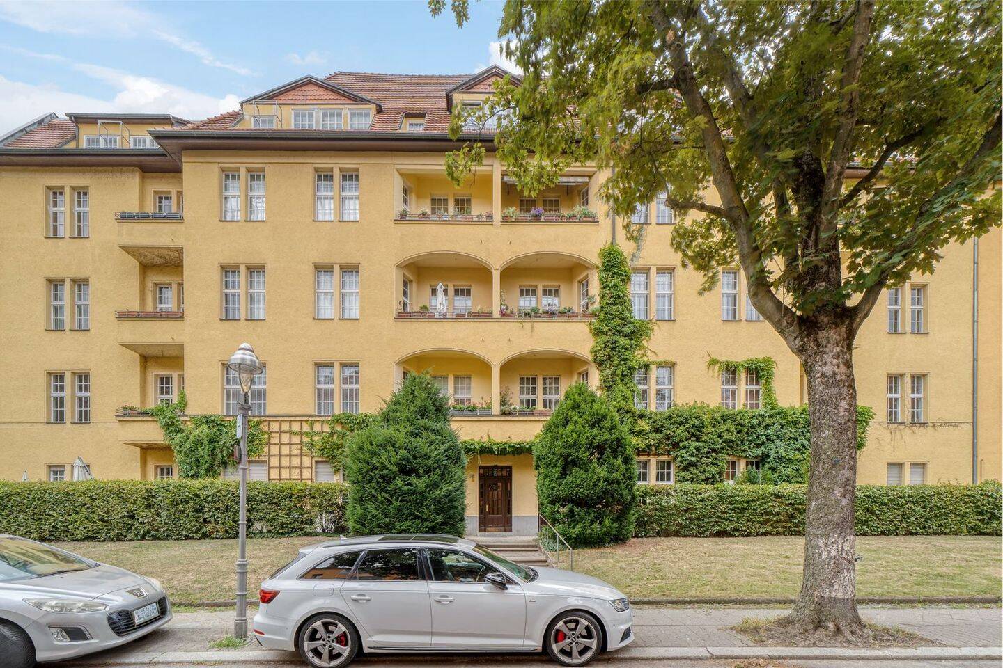 Stilvolle 3-Zimmer-Altbauwohnung mit Balkon & optionalem TG-Platz, 14197 Berlin (Steglitz-Zehlendorf Friedenau Wilmersdorf)