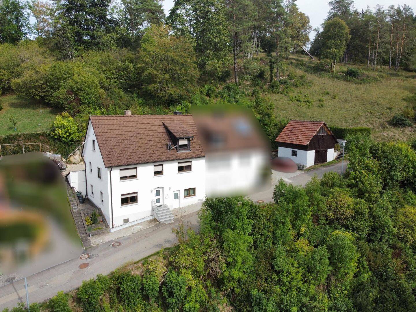 Wohnen mit Wohlfühlfaktor in Oberschmeien – Kachelofen und Felsidylle im Garten, 72488 Sigmaringen