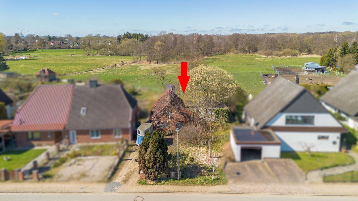 Gestaltungsfreiheit pur – Grundstück mit entkerntem Altbestand in Idyllischer Lage, 23701 Süsel