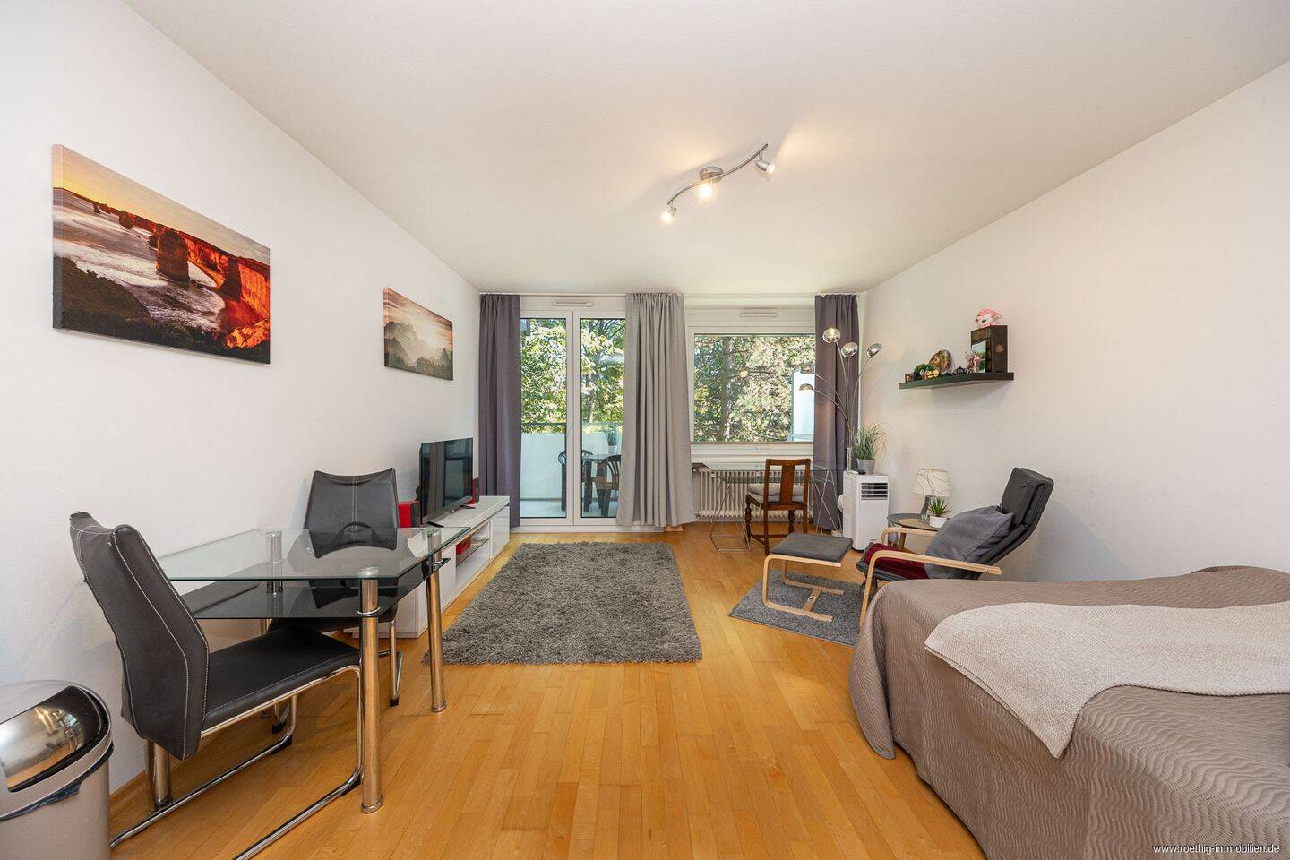 Attraktive Lage in Bogenhausen – freies, voll ausgestattetes Appartement mit Balkon & TG-Einzelstellplatz!, 81925 München (Bogenhausen)
