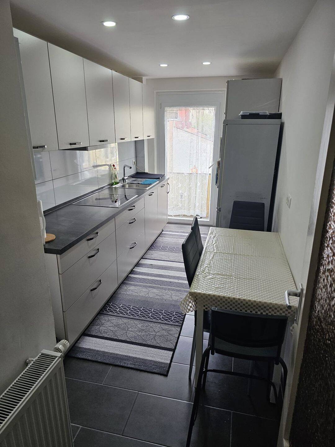 3-Zimmer-Wohnung | Voll möbliert | Zu Vermieten, 90459 Nürnberg