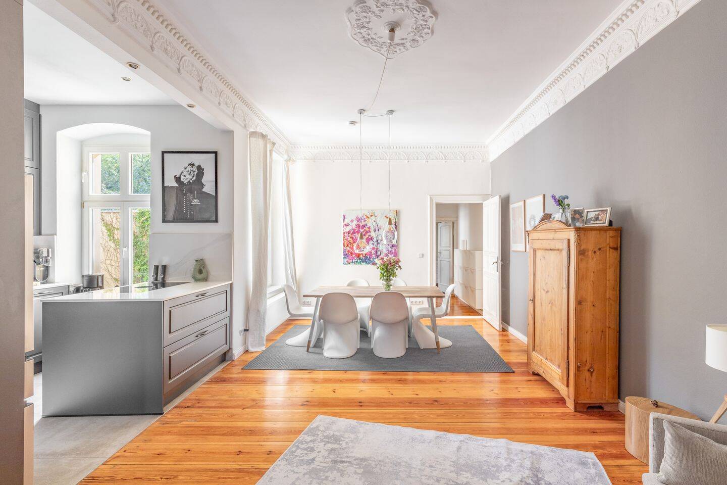 Traumhafte Beletage mit modernem Komfort in ruhiger Kiezlage, 10585 Berlin (Charlottenburg-Wilmersdorf Charlottenburg)