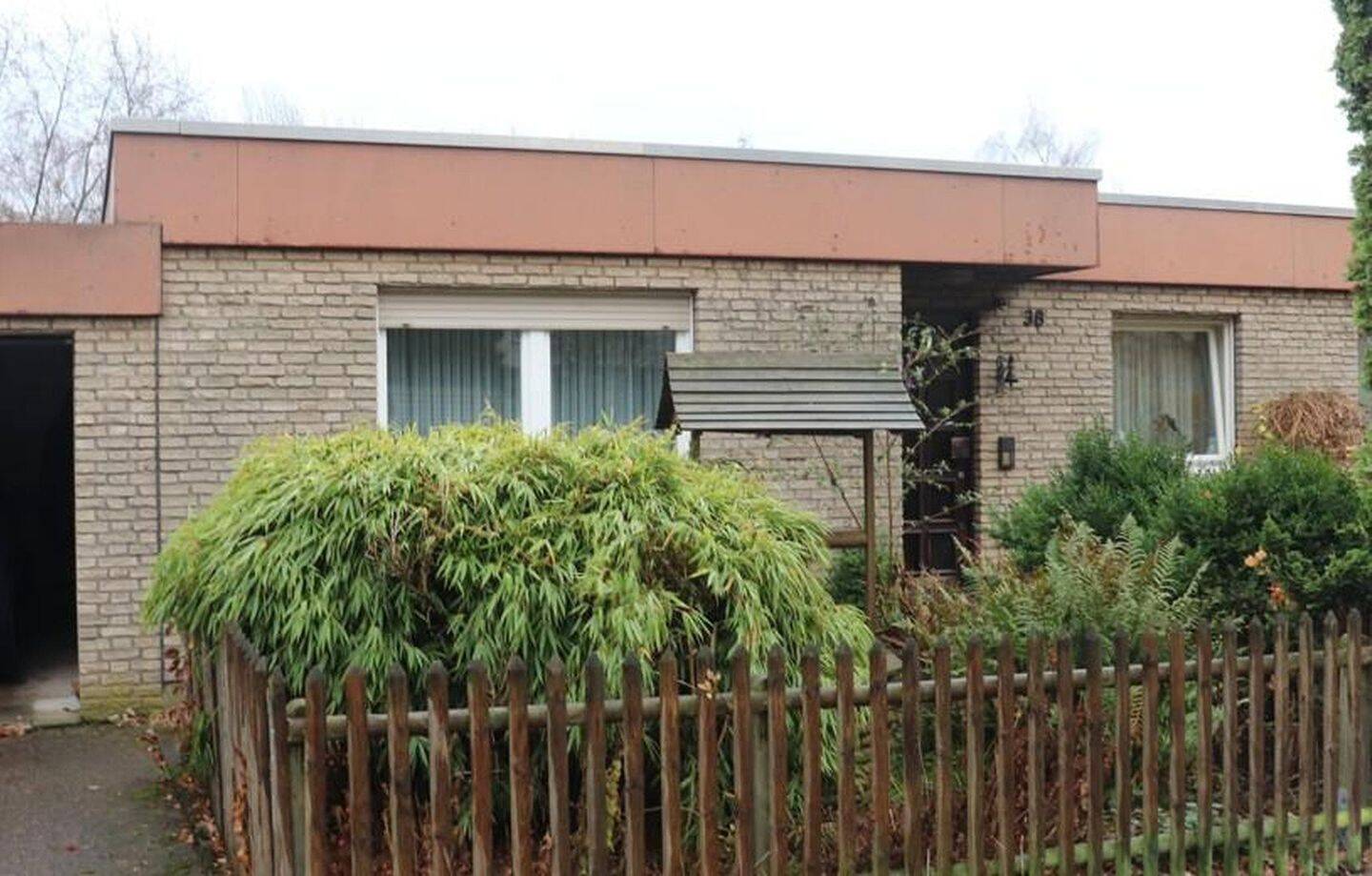 Bezahlbar wohnen: Renovierungsbedürftiges Haus im Erbbaurecht mit Potenzial, 32049 Herford
