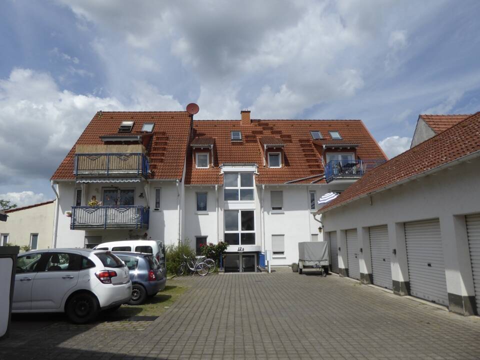Großzügige Dreizimmerwohnung mit Balkon und Stellplatz in Geinsheim!, 65468 Trebur