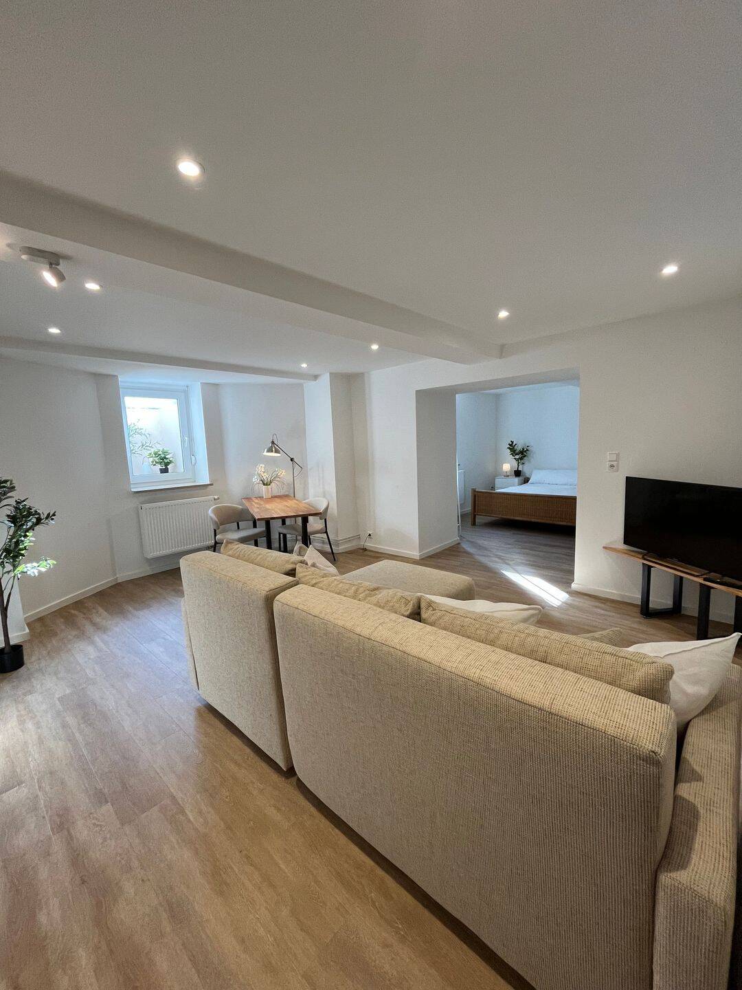 möbliertes 1,5 Zimmer-Apartment in Leipzig Marienbrunn, 4277 Leipzig (Connewitz Marienbrunn)