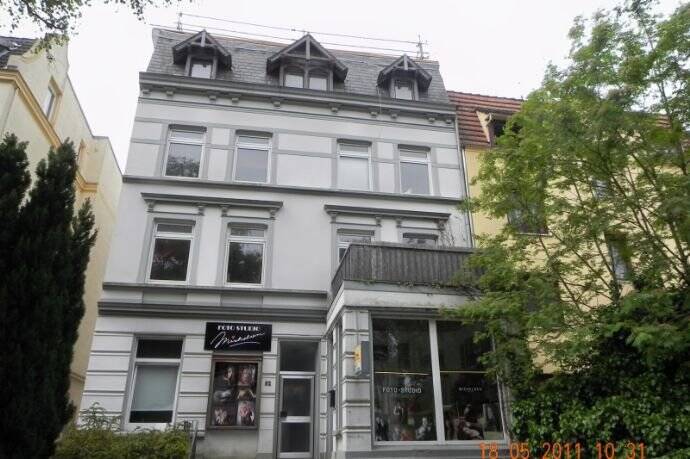 2 1/2 Zimmer Dachgeschosswohnung, 23566 Lübeck (Sankt Gertrud Sankt Jürgen)