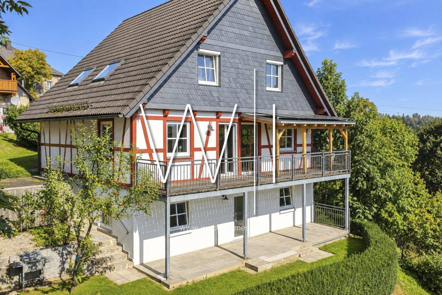 Exklusive Fachwerkidylle mit zusätzlichen Nutzungsmöglichkeiten und herrlichem Weitblick ins Grüne, 96365 Nordhalben