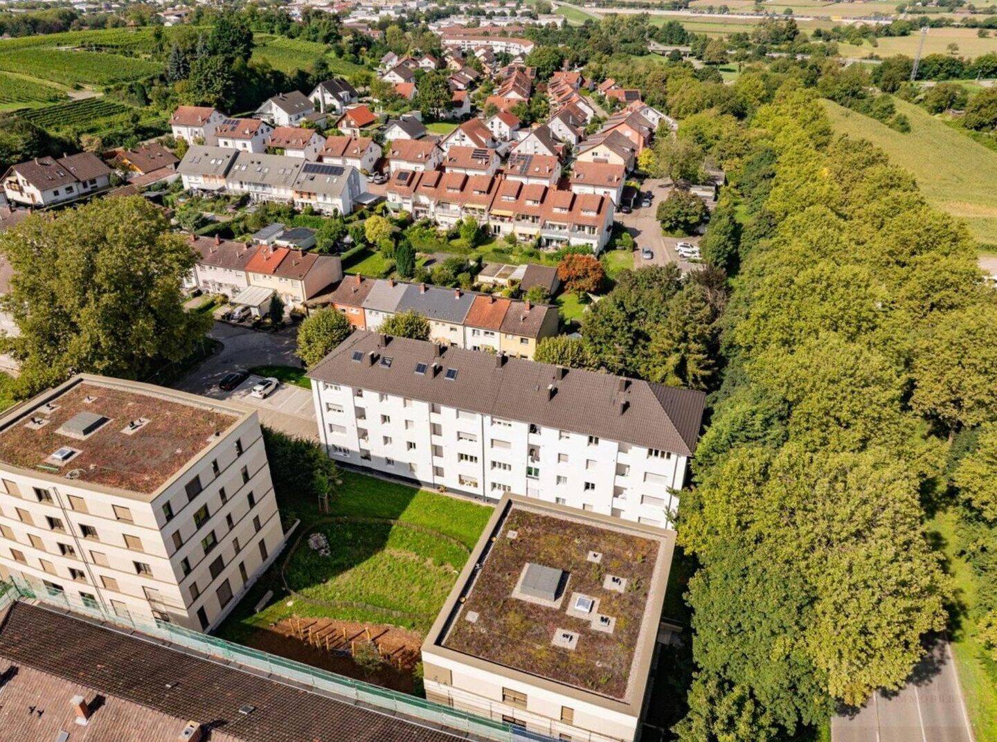 Schöne 3-Zimmer-Wohnung mit 2 Balkonen in ruhiger Lage von Müllheim, 79379 Müllheim