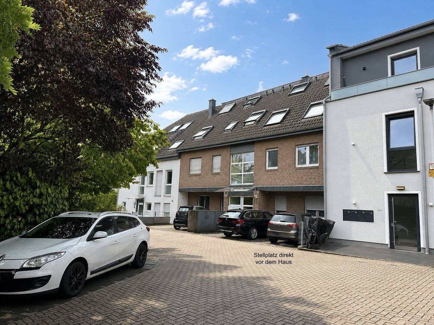 Maisonette-Wohnung mit besonderem Wohnkomfort – Klima, Fußbodenheizung & Balkon, 40721 Hilden (Unterbach)