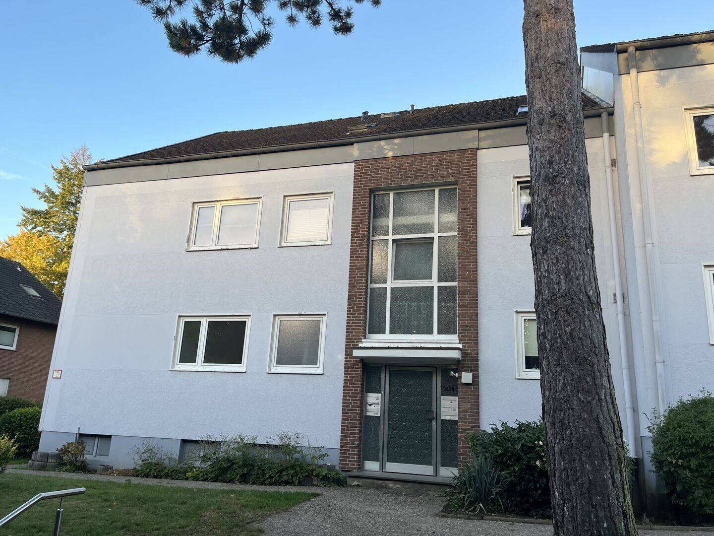 Renovierte 3-Zimmer-Wohnung mit Balkon in Schildesche, 33611 Bielefeld (Schildesche)