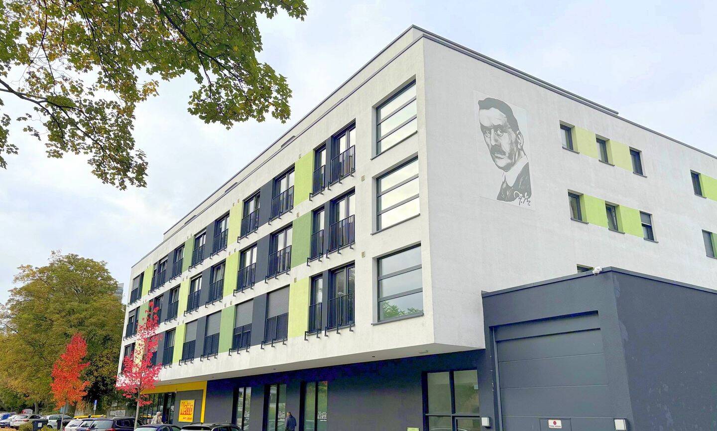 Frankfurt, Niederursel: Moderne 2 Zi.-Wohnung mit Einbauküche & Balkon *BJ 2020* – Ideal als 2er WG, 60439 Frankfurt am Main (Heddernheim Kalbach Niederursel Praunheim)