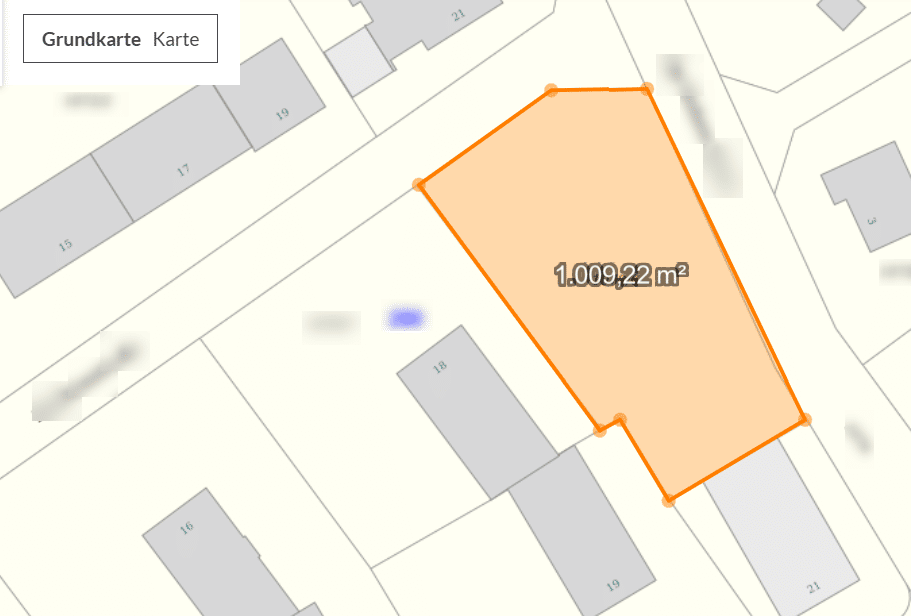 Großzügiges Grundstück mit Entwicklungspotenzial in zentraler Lage von Ehingen, 89584 Ehingen (Donau)
