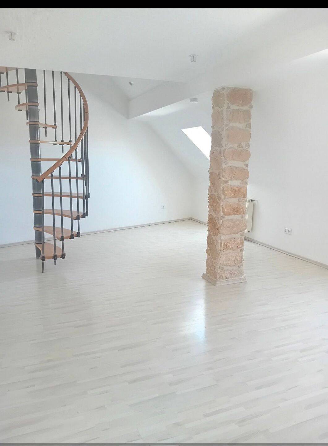 3 ZKB Maisonette Wohnung zentral gelegen, 66352 Großrosseln