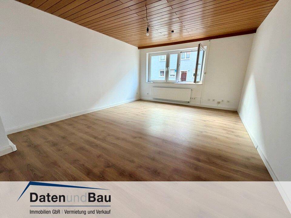 Teilsanierte 3 Zi.-Erdgeschosswohnung in zentraler Lage St. Johannis, 90419 Nürnberg (Kleinweidenmühle Sankt Johannis)