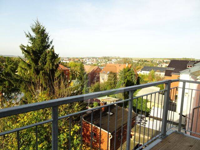 Hübsches Wohnen unterm Dach, 8112 Wilkau-Haßlau
