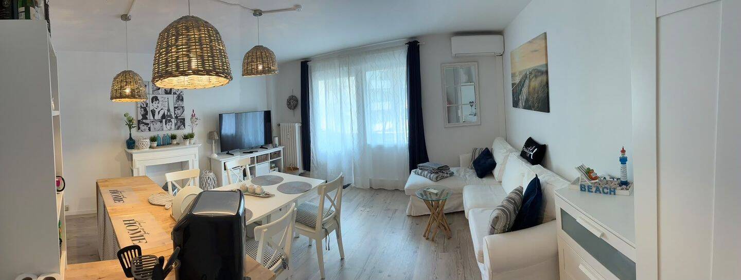 Möbliertes Apartment mit separierbarem Schlafbereich, Balkon, Klimaanlage & Waschmaschine im Rathenauviertel, 50674 Köln (Innenstadt-Süd Altstadt-Süd Neustadt-Nord Neustadt-Süd)