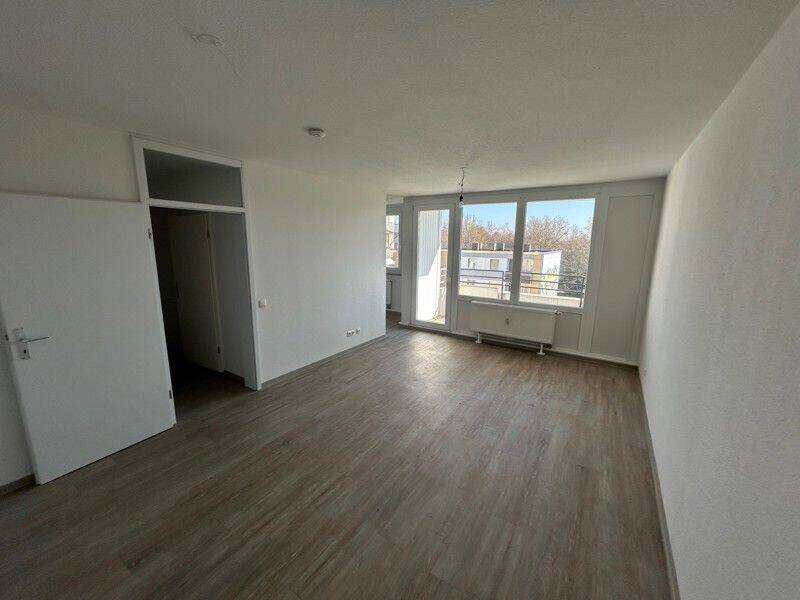2-Zimmer Wohnung mit Wand und Bodenbelag, 44357 Dortmund (Bodelschwingh Nette Oestrich Westerfilde)