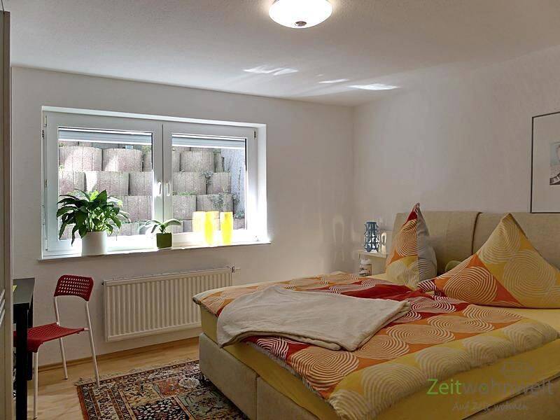 (EF0509_M) Erfurt: Stotternheim, möblierte ruhige Souterrain-Wohnung in Wohnhaus mit Garten, für Wochenendheimfahrer, 99095 Erfurt (Mittelhausen Schwerborn Stotternheim)