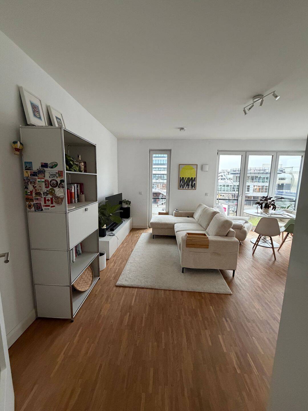 (befristet 3 bis 12 Monate – all Inklusive) Helle 2,5-Zimmer Neubau-Wohnung in Hamburg, 22081 Hamburg (Hamburg-Nord Barmbek-Süd Uhlenhorst)