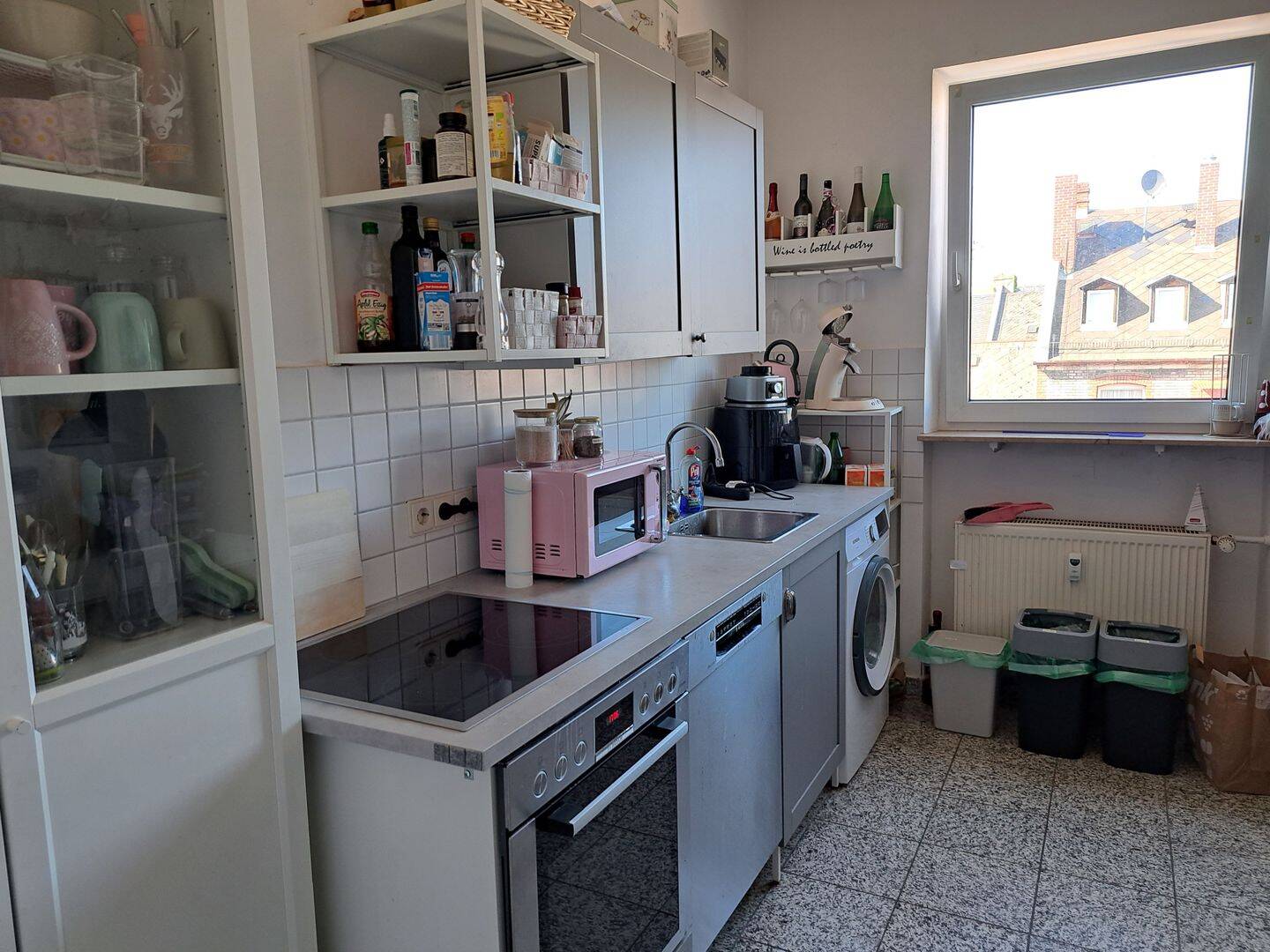 Moderne und gutgeschnittene 3-Zimmer-Wohnung in gepflegtem Anwesen Nähe Innenstadt Fürth, 90763 Fürth (Südstadt Weikershof)