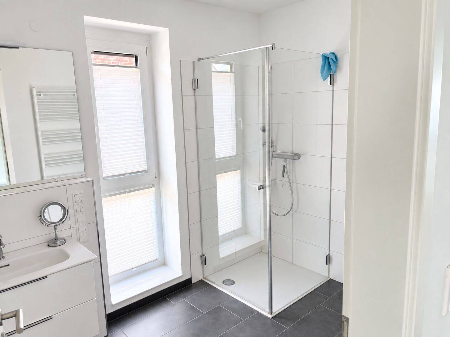 Modernes Wohnen mit Komfort, Garten und Seenähe, 28755 Bremen (Aumund-Hammersbeck Blumenthal Fähr-Lobbendorf Vegesack)