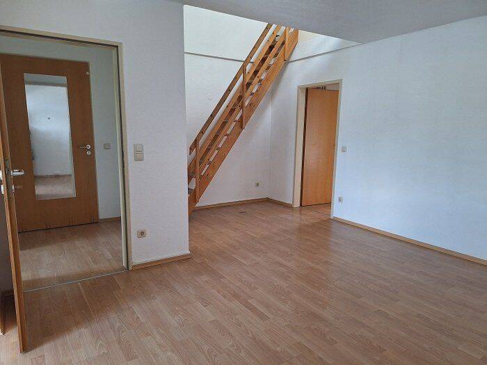 2 Etagen und 2 Balkone – schnell erreicht mit dem Lift, 9126 Chemnitz (Altchemnitz Bernsdorf Gablenz Lutherviertel Sonnenberg)