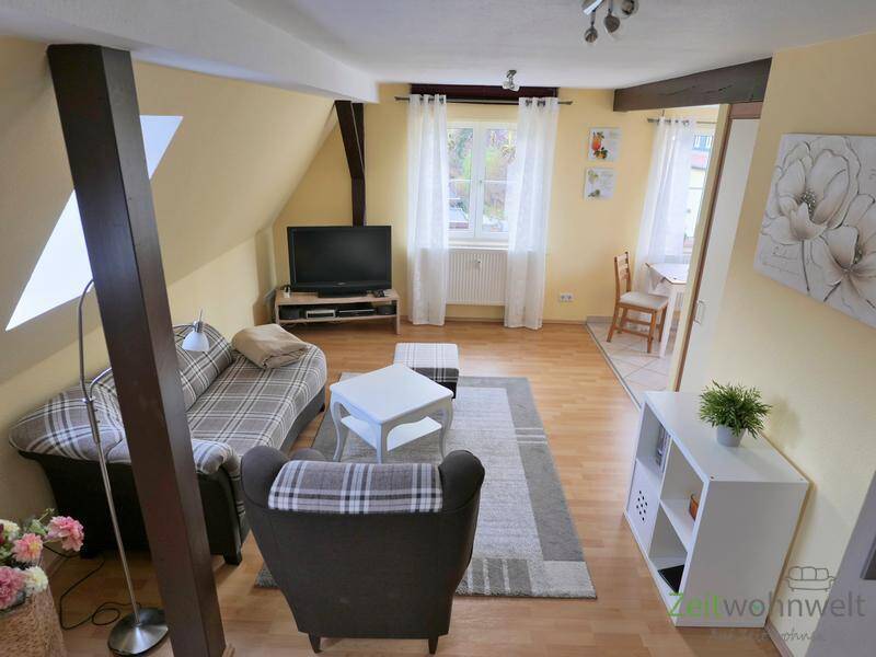 (EF1337_M) Dresden: Briesnitz, geschmackvoll möblierte, preiswerte Maissonette-Wohnung mit PKW-Stellplatz, 1157 Dresden