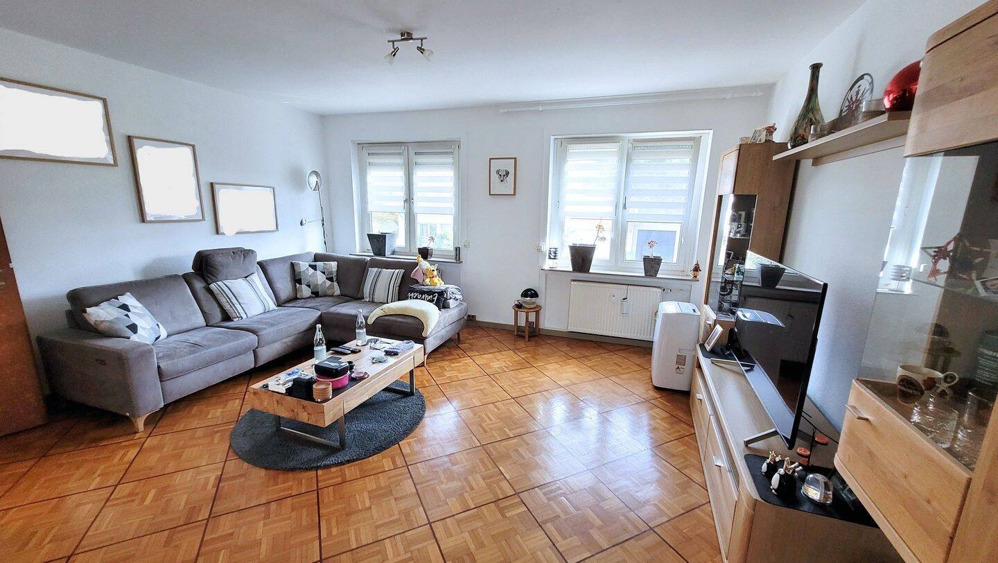 Helle Wohnung 90 m² plus Balkon in Saarlouis Vogelsang – EBK, 2-3 ZKB, 66740 Saarlouis