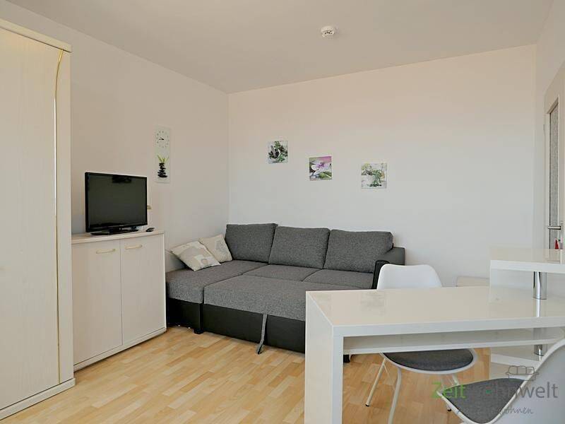 (EF0612_M) Dresden: Südvorstadt-West, preiswerte, möblierte Whg mit Aufzug und Balkon, für Wochenendheimfahrer, 1069 Dresden