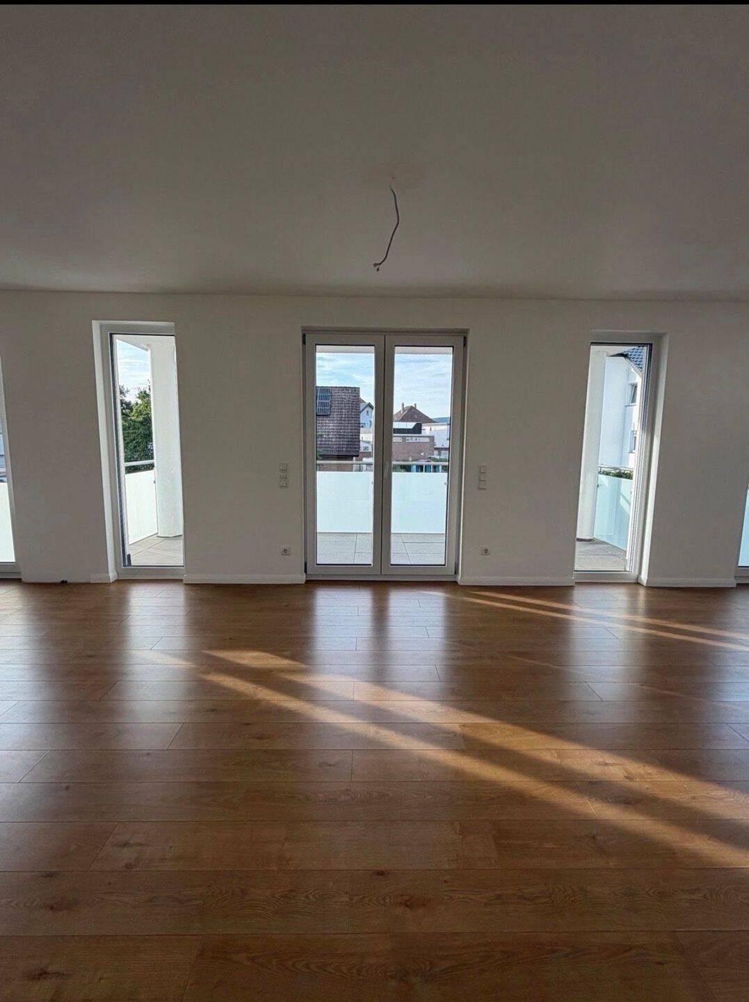 Moderne 4-Zimmer-Wohnung in Bad Oeynhausen mit Balkon, 32547 Bad Oeynhausen