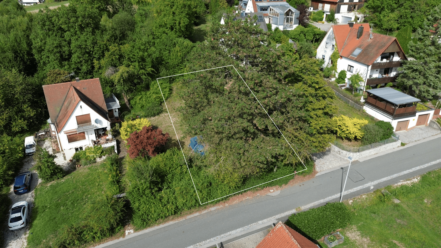 Ihr Bauplatz im Grünen: 730 m² in gewachsener Wohnlage von Schnaittach, 91220 Schnaittach