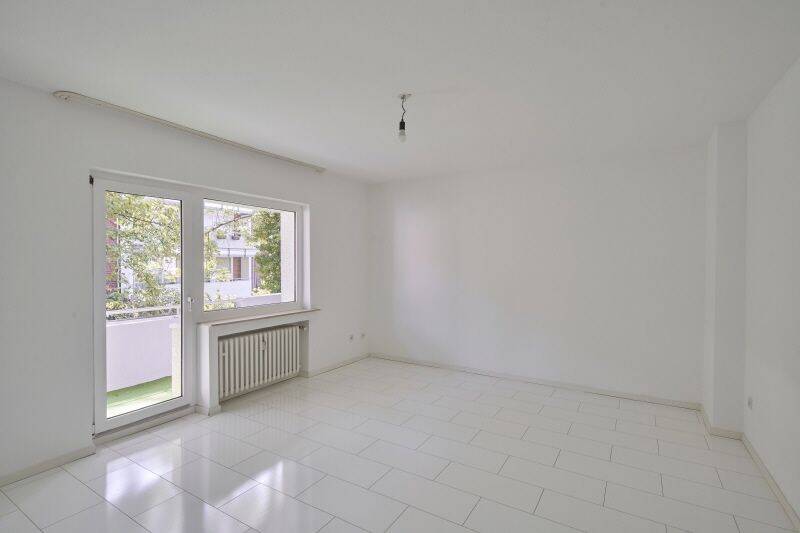Moderne Wohnung mit Loggia in schöner und ruhiger Wohnlage in Niehl, 50735 Köln (Nippes Niehl Riehl Weidenpesch)