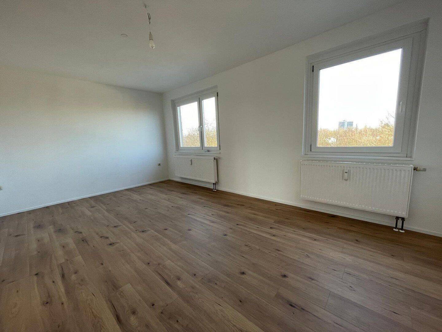 75m² Wohnung Apolda – 3 Raum – frisch saniert, 99510 Apolda