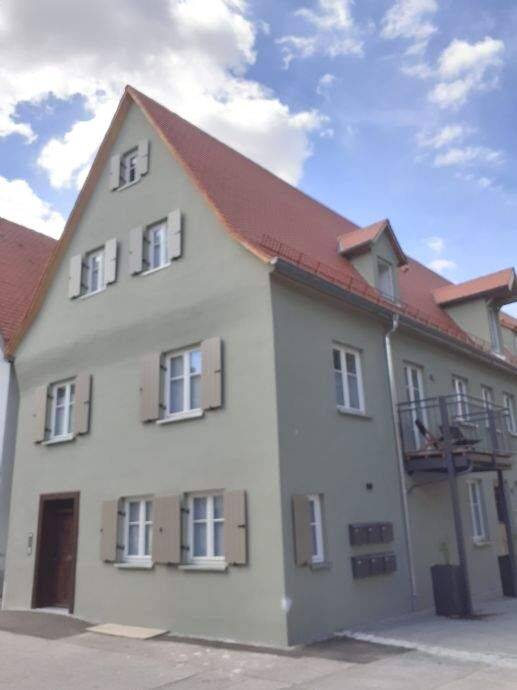 Gepflegte 2 Zimmer Wohnung mit Einbauküche in der Altstadt, 86720 Nördlingen