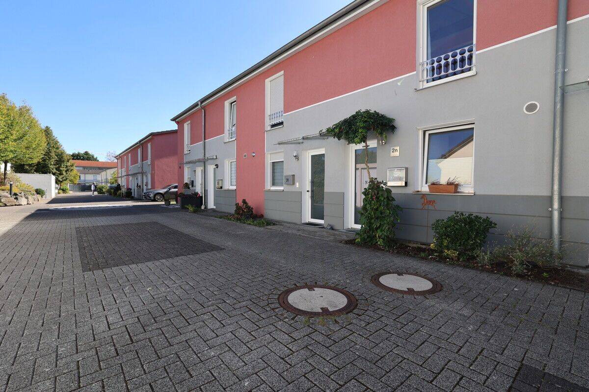 Charmantes Reihenmittelhaus in ruhiger Lage!, 67657 Kaiserslautern (Innenstadt)