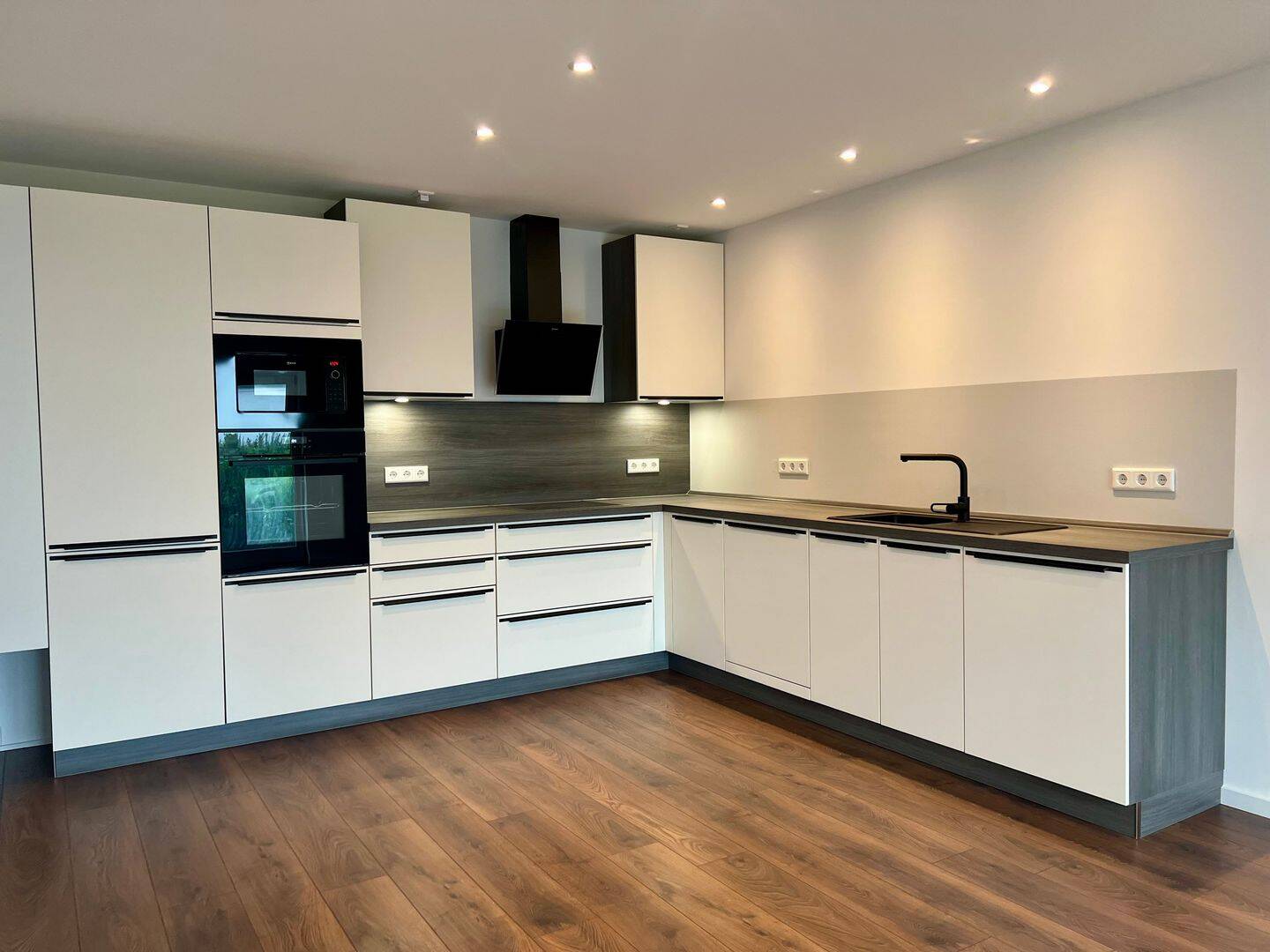 Neubau – Moderne 3-Zimmer Wohnung mit Balkon und Stellplatz, 25335 Elmshorn