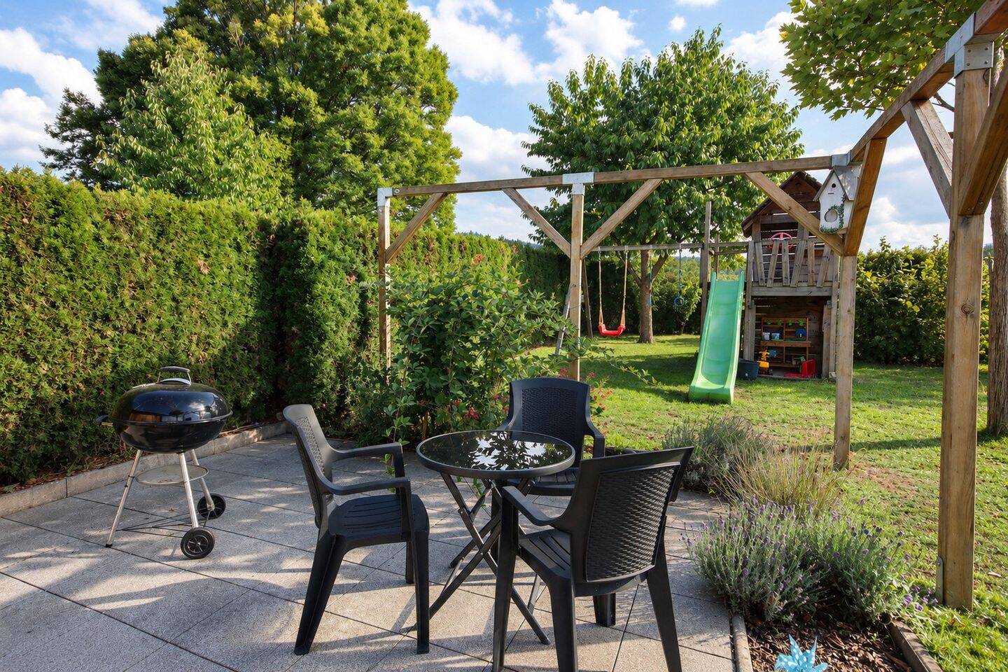 Großzügige 4,5-Zimmer-Wohnung mit 190 m² eigenem Garten in Hessental, 74523 Schwäbisch Hall
